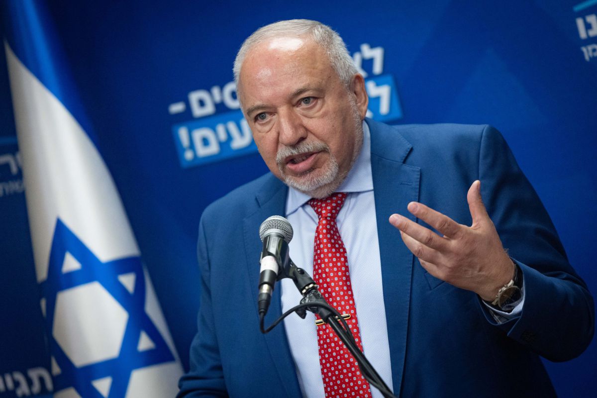 ליברמן האשים בהפקרת חטופים: בליכוד לא נשארו חייבים