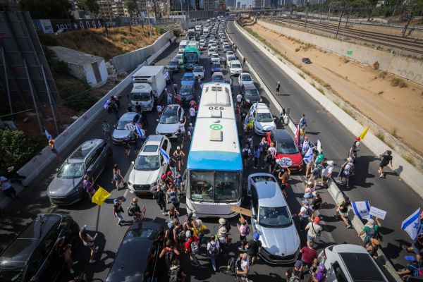 המחאה נמשכת: רשימת הכבישים שייחסמו ביום שני