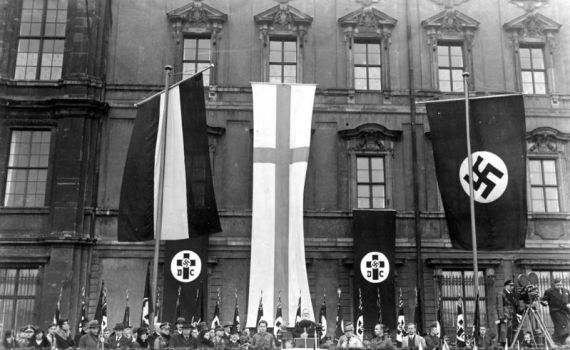 נאו־נאצי גרמני שינה את מינו כדי להימנע מכלא גברים