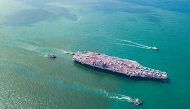 מלחמה באמריקה? ספינות צי אמריקאיות בדרך לחופי וונצואלה