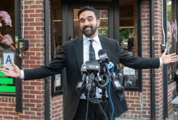 הקשר הקטארי: מימון זר למועמד המוסלמי לראשות העיר ניו יורק