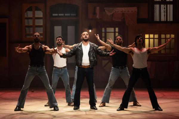 המחזמר "קזבלן" בכיכובו של איתי לוי מגיע לפארק הירקון