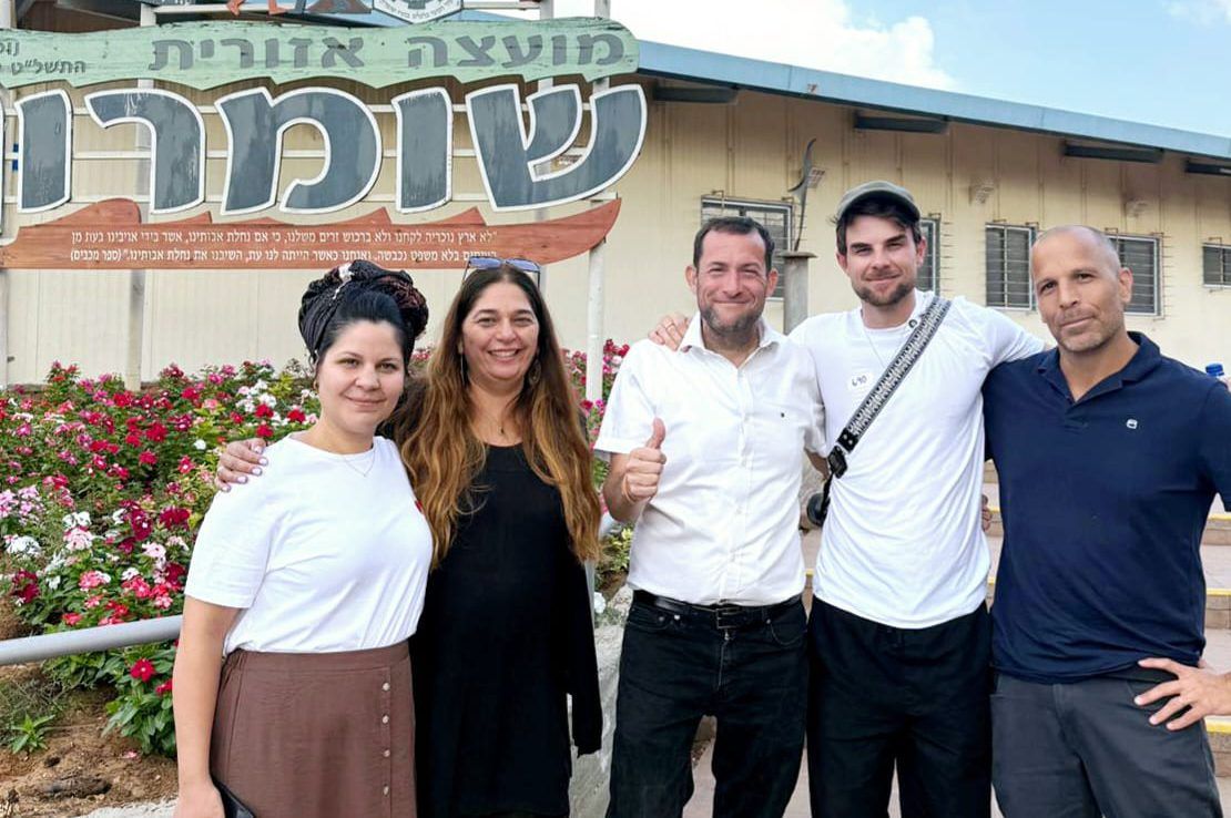 מהערפדים לארץ התנ"ך: כוכב הוליווד נחת בשומרון