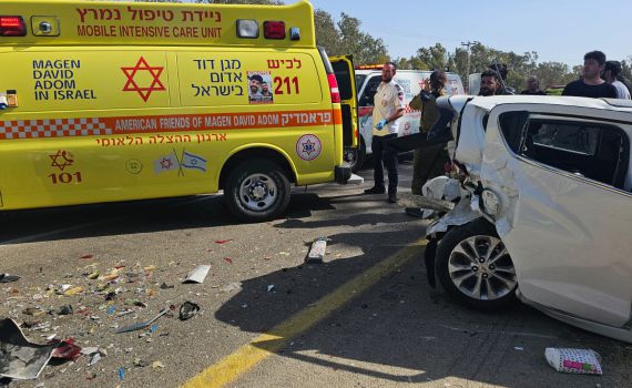 5 פצועים בתאונת דרכים ליד איבים, בהם אישה במצב אנוש