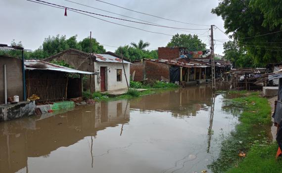 אסון בהודו: 33 הרוגים ומאות נעדרים בשיטפונות