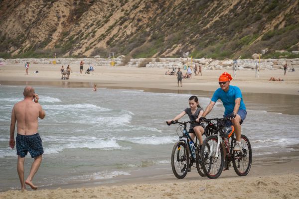 בפעם השניה היום: טביעה בחוף סירונית בנתניה