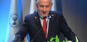 חשש באופוזיציה: זה האיש שיעניק לנתניהו את הניצחון בבחירות