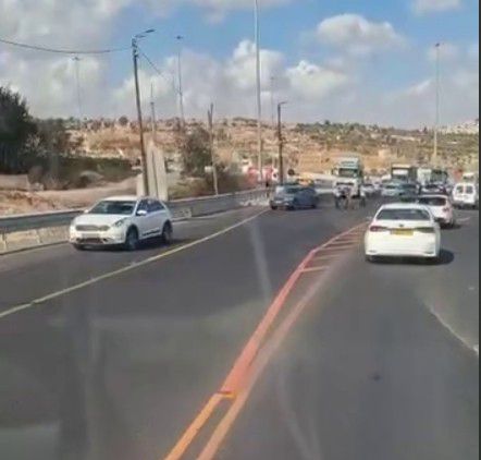 פיגוע דריסה בגוש עציון: 2 פצועים בינוני, המחבל נוטרל