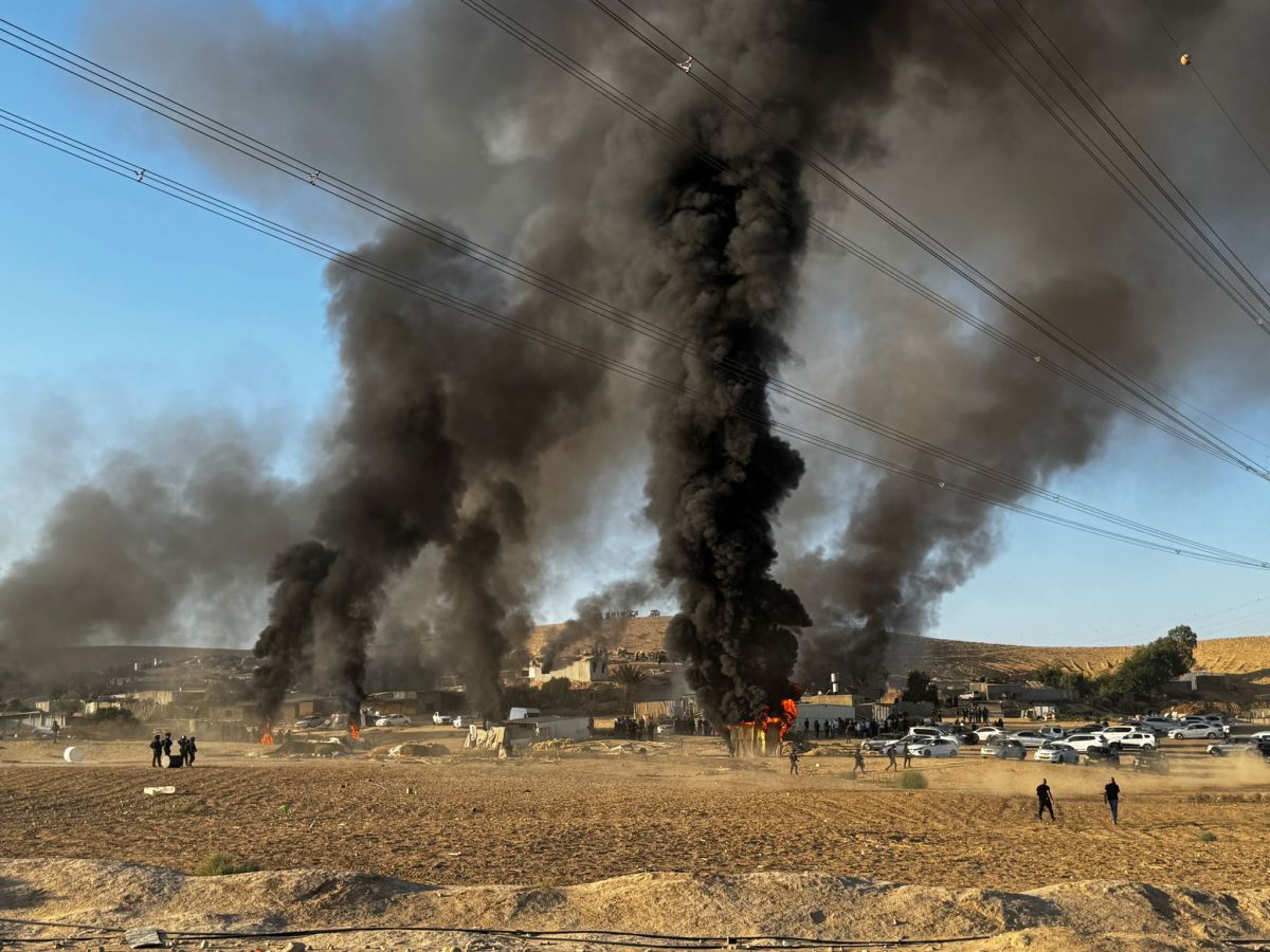 "מחזירים לידינו את הנגב": כוחות גדולים מפנים מאחז בדואי