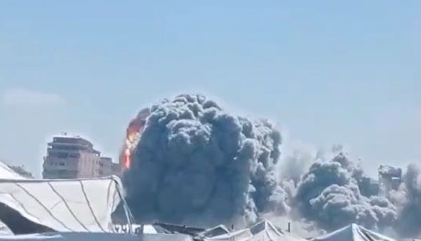 אחרי הוראת הפינוי: צה"ל תקף את מגדל הענק בעיר עזה | תיעוד