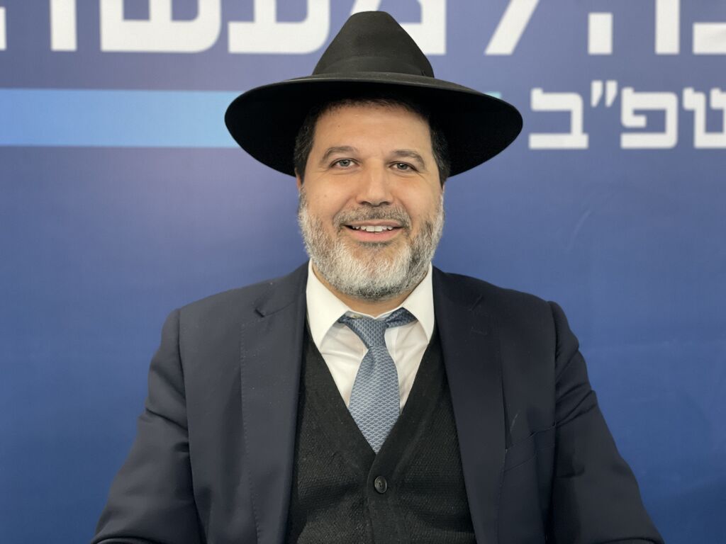 סערה בעולם הכשרות: הפוסק הספרדי בפסק דרמטי