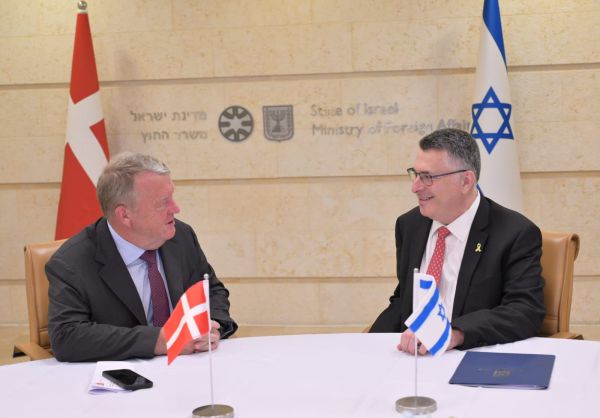 סער לשר החוץ הדני: "אי אפשר להתעלם מהמציאות בשטח"
