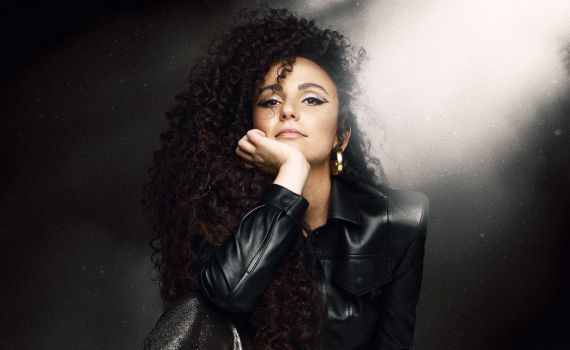 ״מה שהיה היה״: יובל דיין סוגרת עשור עם שיר חדש ומופע ענק