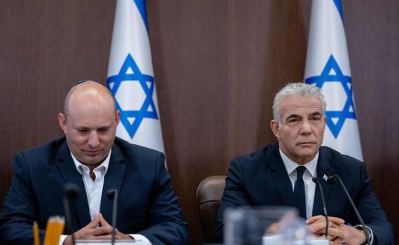 יאיר לפיד דוחק בבנט: "תגיד את זה כבר"