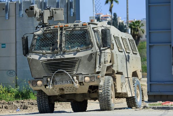 ג'יפ צבאי עלה על מטען ליד גדר המערכת בטול כרם