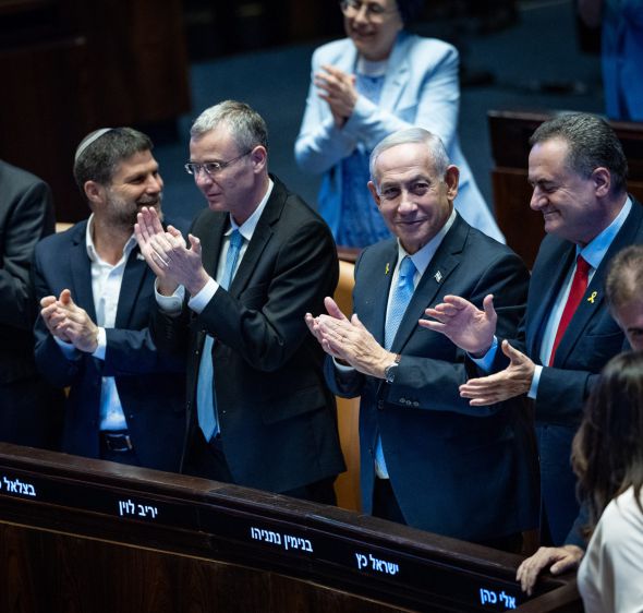 דיווח: נתניהו שוקל להדיח את השר הבכיר; כל הפרטים