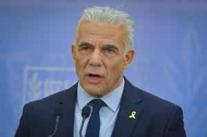 יש עתיד הקימו ועדה אלטרנטיבית: הכנסת נעלה את הדלתות. צפו