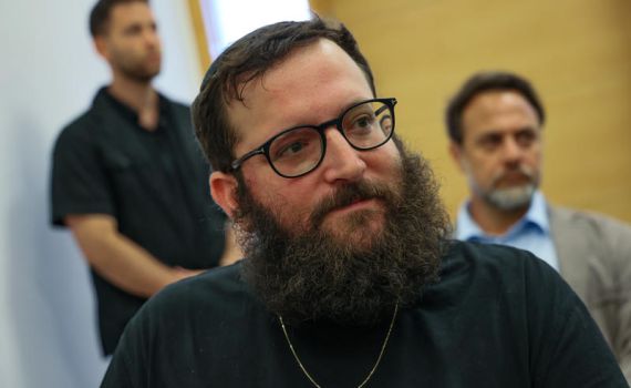 ההחלטה שוב התהפכה: אוריך הורחק מלשכת נתניהו