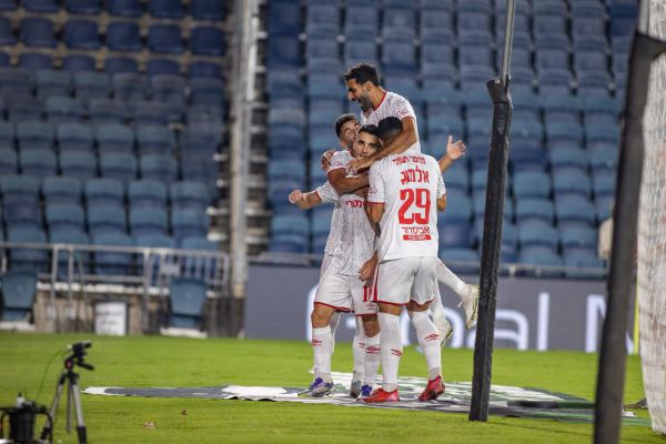 לא יאומן: המספרים ההיסטוריים של הפועל באר שבע