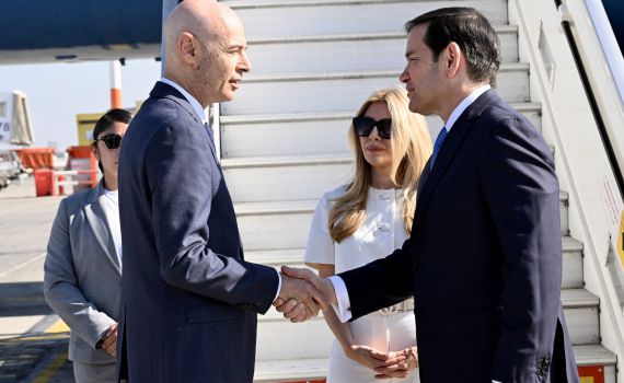 רוביו נחת בישראל: העדיפות של טראמפ – לסיים את המלחמה