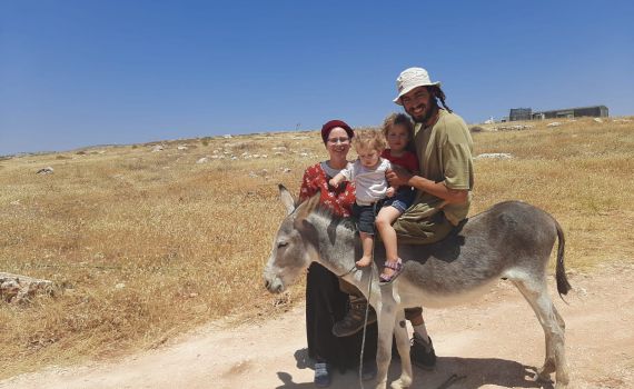 לראשונה בממשלת הימין: רועה צאן נעצר בביתו בבנימין