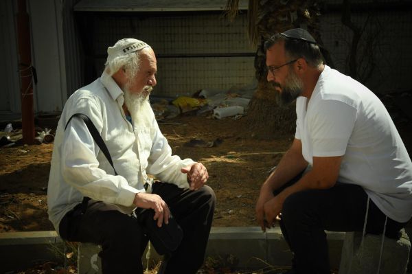 "הנשמות הטהורות": עדי רן בשיר חדש שמדבר על כולנו