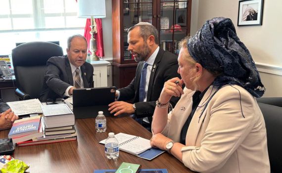 הבכיר האמריקני חשף: דיון על ריבונות ביו"ש ייערך בקונגרס