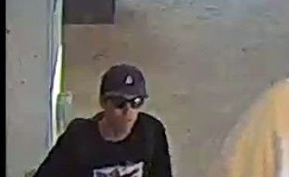 יום אחרי הירי: פורסמה תמונת החשוד ברצח של צ'ארלי קירק