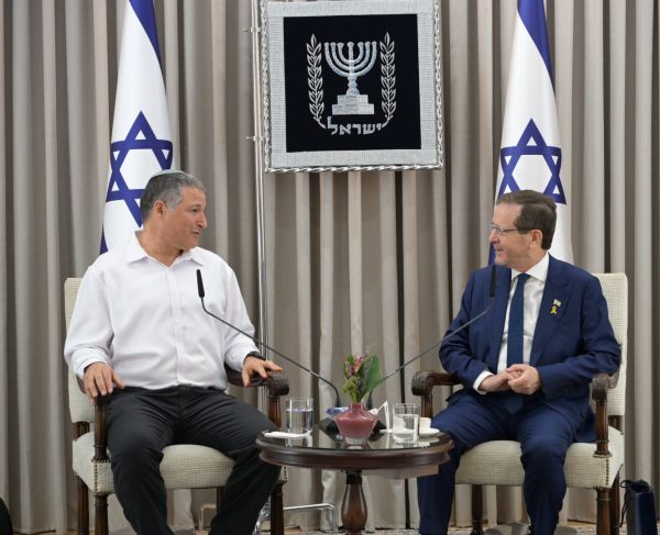 דוד זיני בהצהרה ראשונה: "נפעל בממלכתיות ובנאמנות לעם כולו"