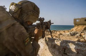 הפרה חוזרת: צה"ל חיסל מחבל שחצה את הקו הצהוב בעזה