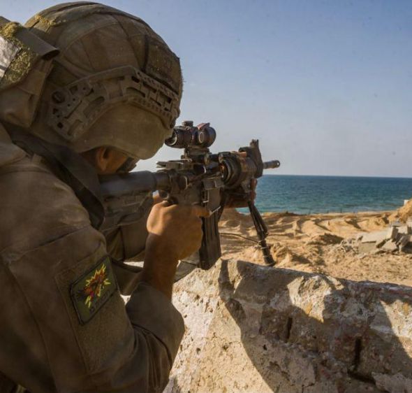 כוחות צה"ל חיסלו מחבלים שעברו את הקו הצהוב בצפון הרצועה