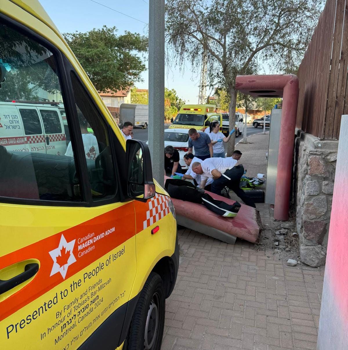 טרגדיה באילת: בן 14 נהרג מקריסה של עמוד תיבות דואר