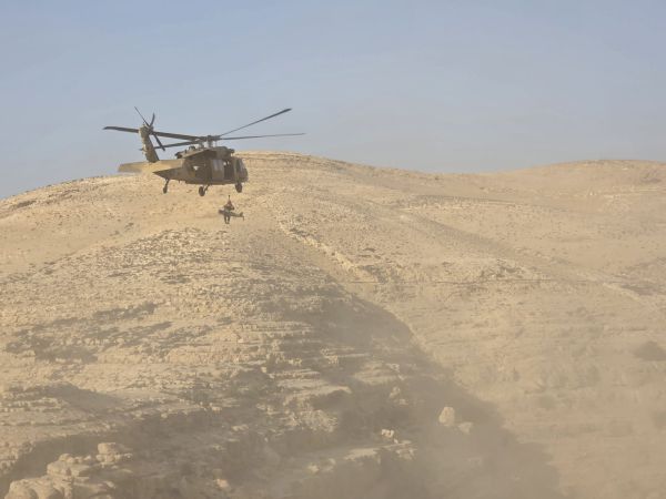 נחל פרת: מטוס חיל האוויר חילץ מטייל ופינה אותו להדסה עין כרם