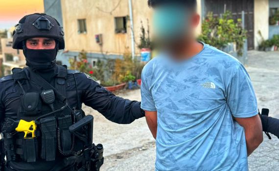 חברון: שתי מחרטות לייצור נשקים אותרו וחשודים בהסתה נעצרו