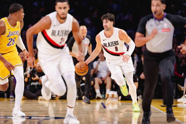 בכושר שיא: אבדיה הוביל את פורטלנד לניצחון גדול על הלייקרס