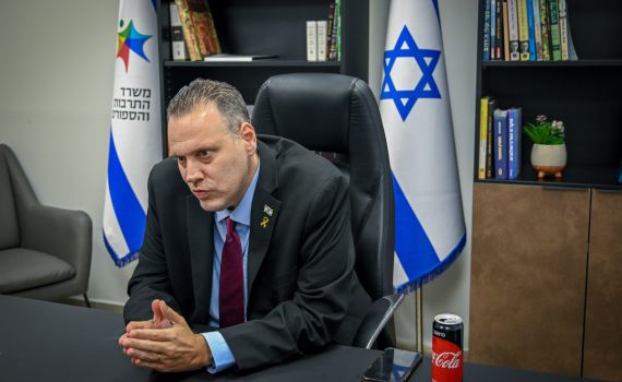 מיקי זוהר זועם: כשזה מגיע לליכוד ולנתניהו זה הופך לסערה