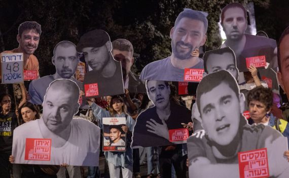 הסבל ייגמר: נחתם רשמית הסכם לשחרור כל החטופים תוך ימים