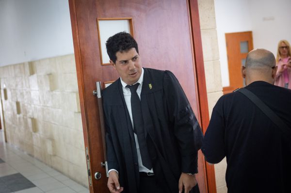 מכה לעמית חדד: השופטים דחו את בקשתו לפרוש מתיק נתניהו