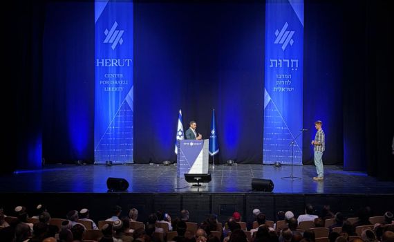 בן שפירו: "אנחנו לא יכולים להרשות לעצמנו שנאת חינם". צפו