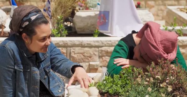 יוצרת "מצפה לו" בראיון לסרוגים: ״אלמנות המלחמה שבחרו בחיים"