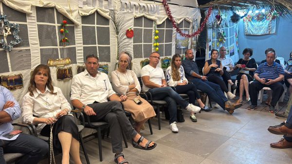 וולדיגר: ״אנחנו בפוליטיקה למרות הכיסא, לא בגללו״