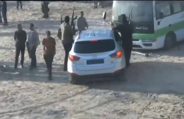 אחרי גל החטופים הראשון: חמאס נפרס לקליטת המחבלים המשוחררים