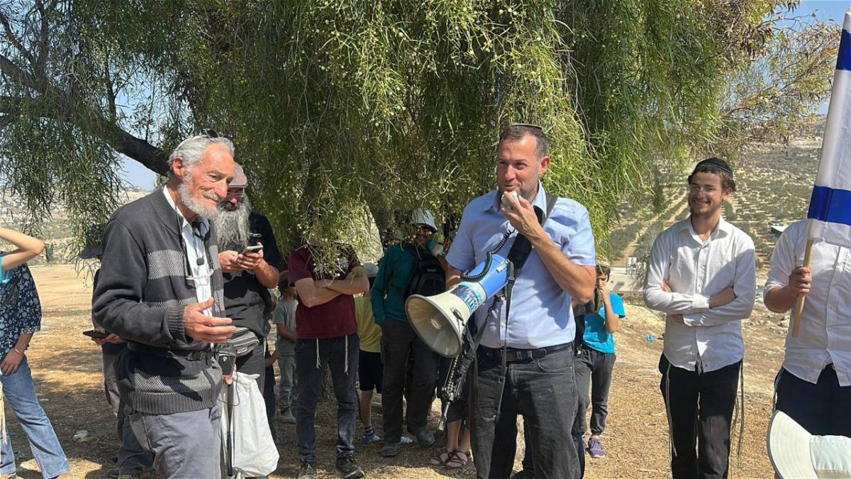 "לא רחוק היום שנחזור לכאן בצורה מלאה"