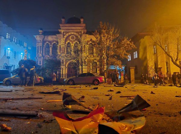 תוך יממה: 2 בתי כנסת באוקראינה נפגעו בתקיפות רוסיות