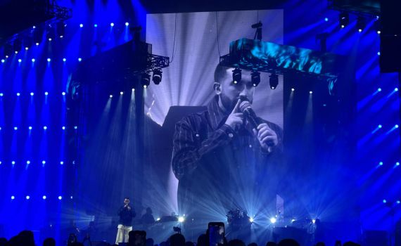 מנורה רעדה: בן צור הוכיח שאמונה יכולה למלא היכל שלם