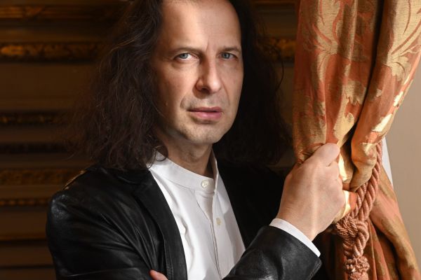 האופרה הישראלית חוגגת 40 שנה עם הפקה חדשה ל"דידו ואניאס"