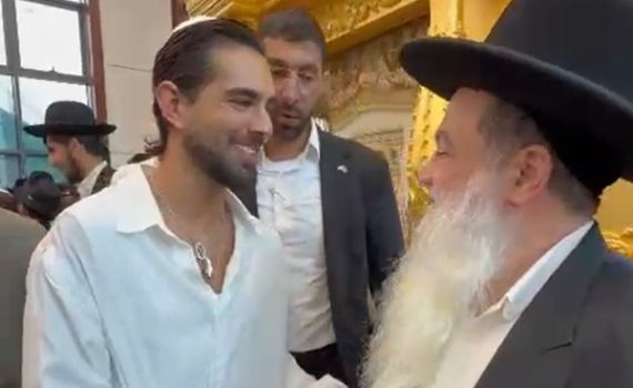 אחרי שפוטר בגלל שמירת נגיעה: עומר חזן קיבל ברכה. צפו