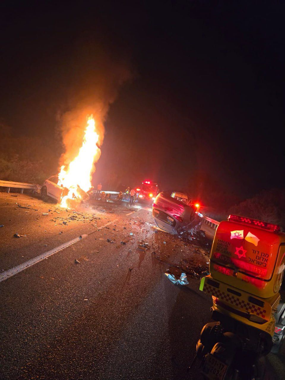 הרכבים התהפכו ועלו באש: 2 הרוגים בתאונה ליד אשדוד