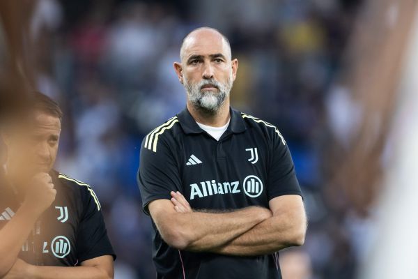 אחרי מכבי חיפה: גם יובנטוס מפטרת את המאמן