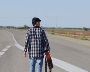 איתמר אוחנה: מהאודישן בכוכב הבא לסינגל בכורה